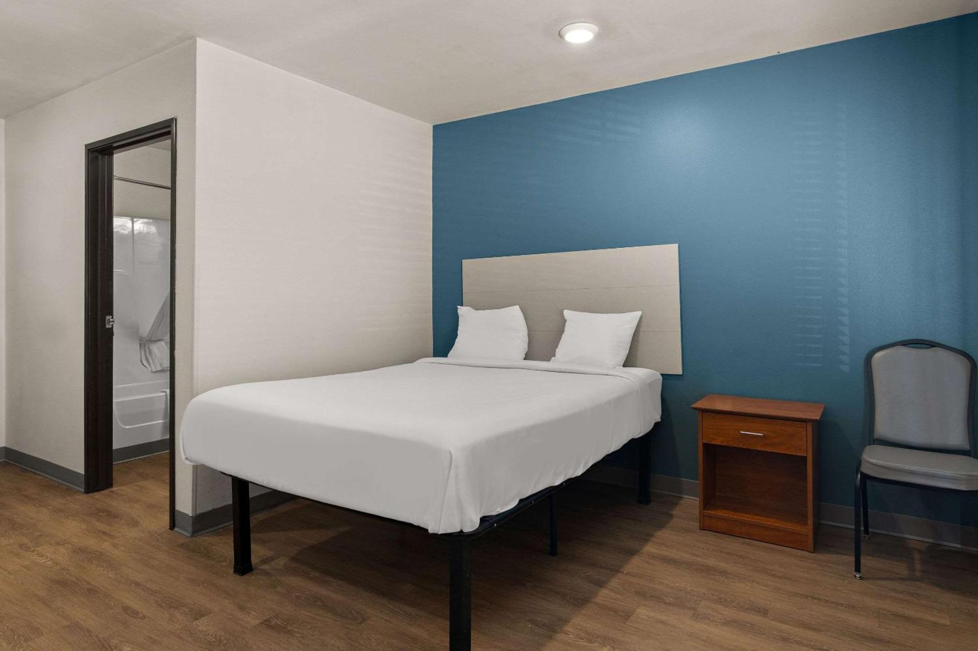 Woodspring Suites Champaign Near University المظهر الخارجي الصورة