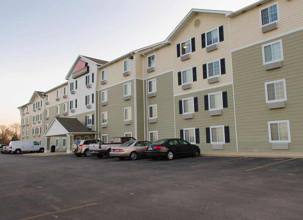 Woodspring Suites Champaign Near University المظهر الخارجي الصورة