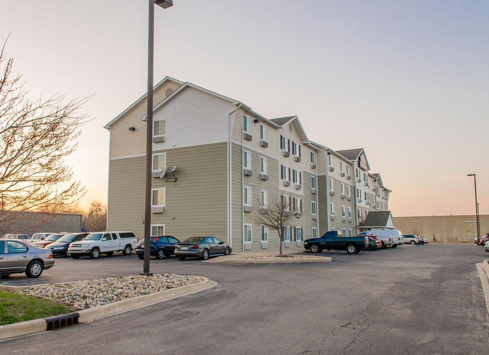Woodspring Suites Champaign Near University المظهر الخارجي الصورة